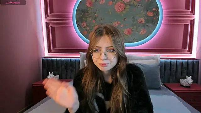 Grace blush online show from 10/19/25, 06:36