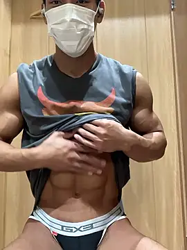 Snapshot of masucle216 chatting on 11/05/25, 02:39 masucle216 online show from 11/05/25, 02:39