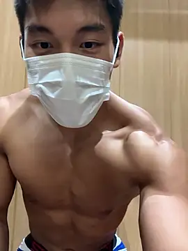 Snapshot of masucle216 chatting on 11/30/25, 02:54 masucle216 online show from 11/30/25, 02:54