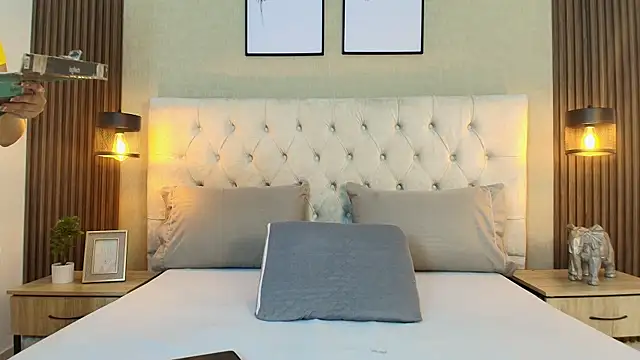 natasha moreno online show from 07/03/26, 12:22