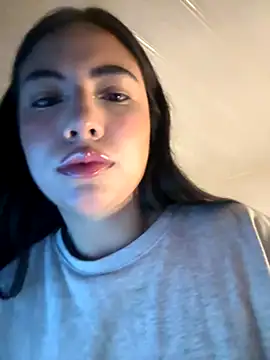 Snapshot of Jadee_grey chatting on 10/16/25, 10:27 Jadee grey online show from 10/16/25, 10:27