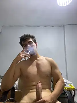 Snapshot of 23cmturkishD chatting on 09/08/25, 03:33 23cmturkishD online show from 09/08/25, 03:33