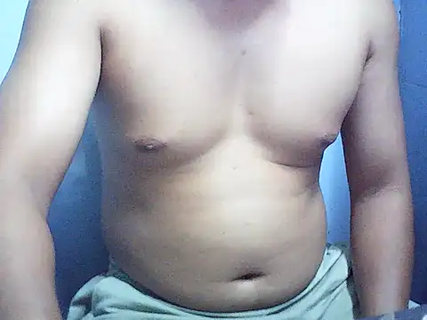 Snapshot of ANonngDan79 chatting on 11/07/25, 02:50 ANonngDan79 online show from 11/07/25, 02:50