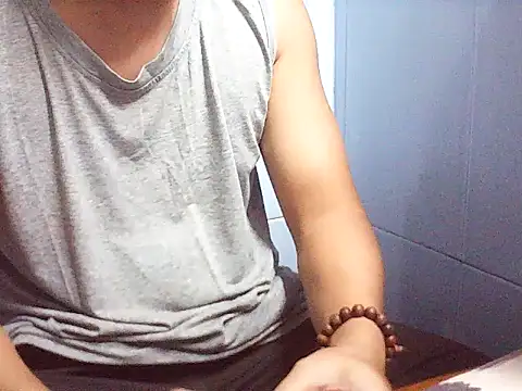 Snapshot of ANonngDan79 chatting on 01/06/26, 04:00 ANonngDan79 online show from 01/06/26, 04:00