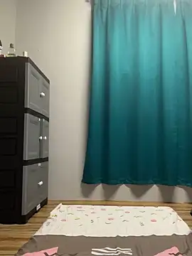 melyiaaa online show from 05/09/26, 01:49
