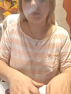 qSensi online show from 11/22/25, 09:36