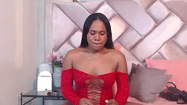 Snapshot of Ashleyroberst chatting on 04/17/26, 01:14 Ashleyroberst online show from 04/17/26, 01:14