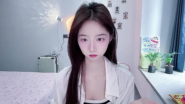 suger-TT online show from 11/18/25, 04:06