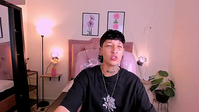 Luci Rose online show from 10/05/25, 03:05