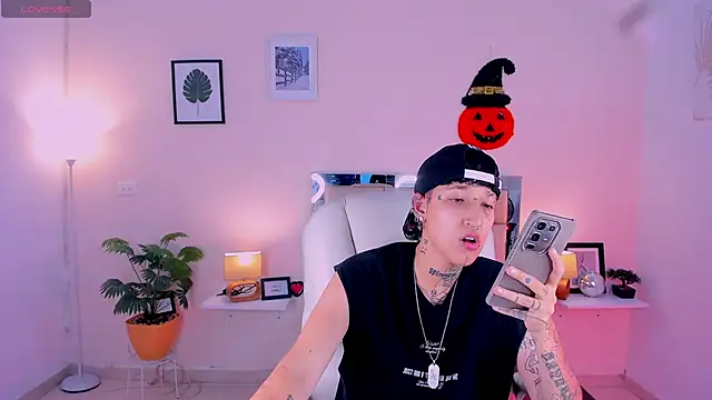 Luci Rose online show from 10/07/25, 02:20