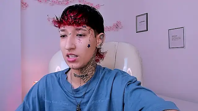 Snapshot of Luci_Rose chatting on 03/09/26, 06:56 Luci Rose online show from 03/09/26, 06:56