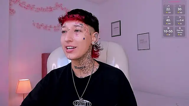 Snapshot of Luci_Rose chatting on 03/24/26, 06:35 Luci Rose online show from 03/24/26, 06:35