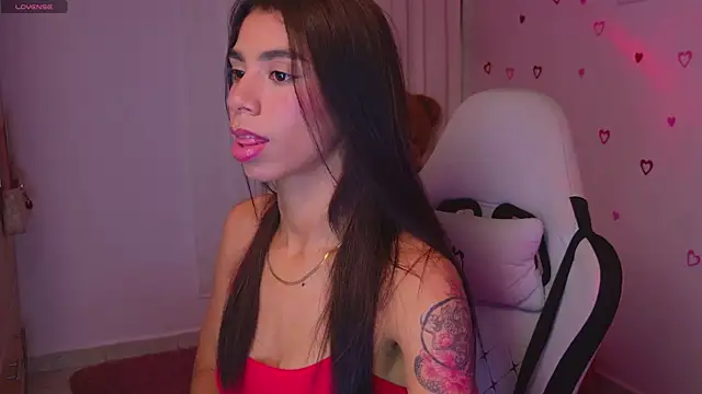 BrunetteAdams001 online show from 02/14/26, 04:31