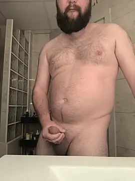 Snapshot of Ole_Plus chatting on 03/04/26, 08:31 Ole Plus online show from 03/04/26, 08:31