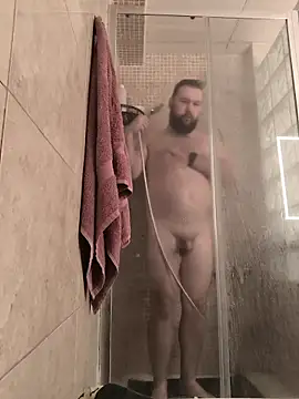 Snapshot of Ole_Plus chatting on 03/30/26, 08:26 Ole Plus online show from 03/30/26, 08:26