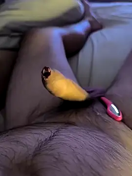 Snapshot of Ole_Plus chatting on 04/23/26, 08:11 Ole Plus online show from 04/23/26, 08:11