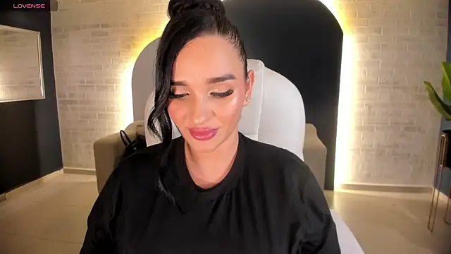 Snapshot of NovaSpencer chatting on 09/10/25, 08:09 NovaSpencer online show from 09/10/25, 08:09