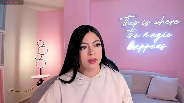 NataliaGaret online show from 12/18/25, 02:06