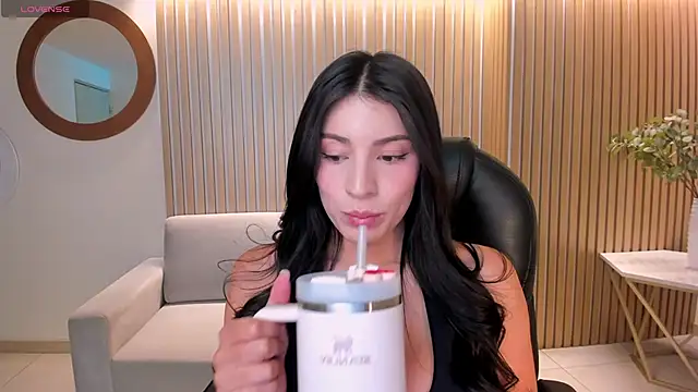 MaddisonTaylor1 online show from 04/04/26, 07:33