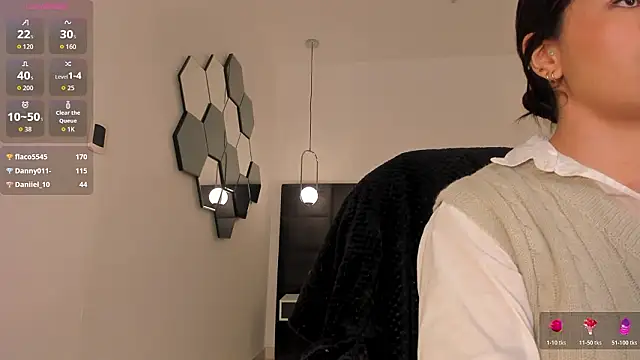 MilaColeman online show from 02/03/26, 06:40