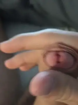 Snapshot of hommexxxfr chatting on 10/16/25, 04:30 hommexxxfr online show from 10/16/25, 04:30