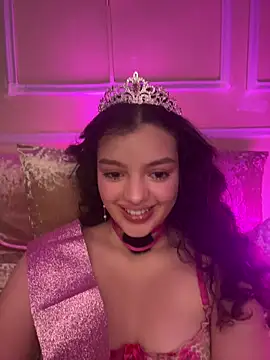 Snapshot of AriaHeavenss chatting on 11/27/25, 12:35 AriaHeavenss online show from 11/27/25, 12:35