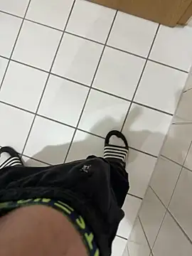 Snapshot of Dicksxd chatting on 03/07/26, 10:29 Dicksxd online show from 03/07/26, 10:29