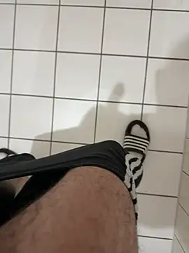 Snapshot of Dicksxd chatting on 04/22/26, 02:51 Dicksxd online show from 04/22/26, 02:51