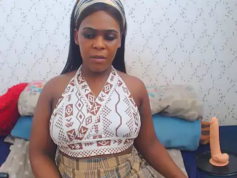 Snapshot of MiniMinaj chatting on 11/12/25, 08:59 MiniMinaj online show from 11/12/25, 08:59