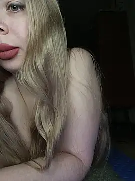 BunnyFoxy777 online show from 02/10/26, 05:50