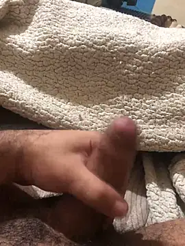 Snapshot of Kushzin chatting on 04/25/26, 01:14 Kushzin online show from 04/25/26, 01:14