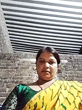 Snapshot of Bhavna_hot chatting on 09/12/25, 10:54 Bhavna hot online show from 09/12/25, 10:54