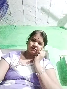 Snapshot of Bhavna_hot chatting on 09/17/25, 07:26 Bhavna hot online show from 09/17/25, 07:26