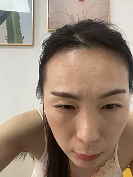 Snapshot of manmanyu520 chatting on 09/23/25, 02:14 manmanyu520 online show from 09/23/25, 02:14