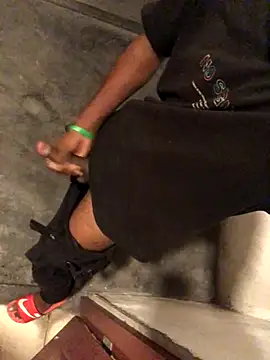 kavi1q1 online show from 01/05/26, 09:29