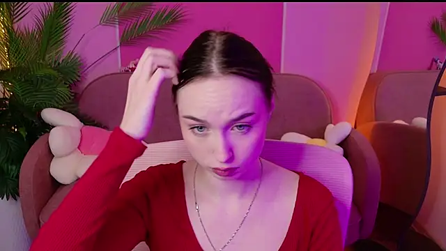 MonikaCarter online show from 10/05/25, 11:08