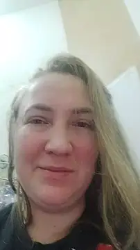 Snapshot of Kiss_Eva chatting on 12/09/24, 09:16 Kiss Eva online show from 12/09/24, 09:16