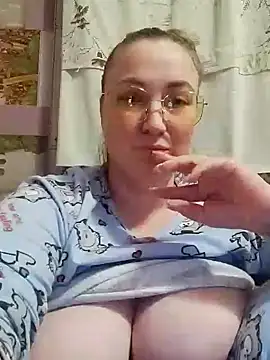 Snapshot of Kiss_Eva chatting on 01/31/25, 06:03 Kiss Eva online show from 01/31/25, 06:03