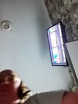 Snapshot of Kiss_Eva chatting on 03/21/25, 10:39 Kiss Eva online show from 03/21/25, 10:39