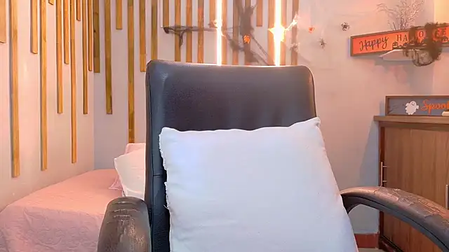 Angel saez online show from 11/01/25, 12:07