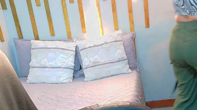 Angel saez online show from 11/08/25, 10:59