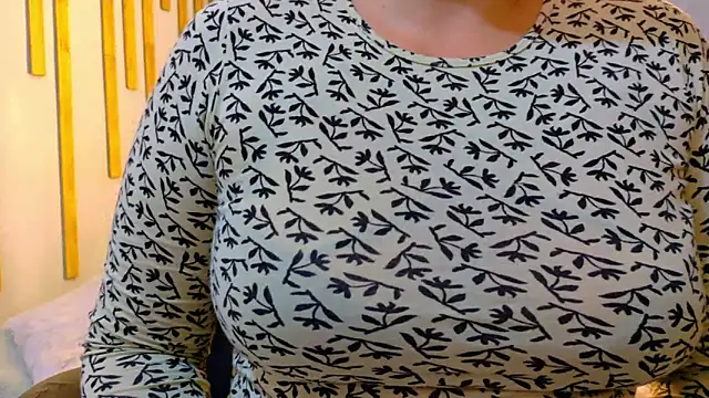 Angel saez online show from 12/05/25, 10:57