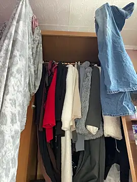 April Purr online show from 04/11/26, 08:29