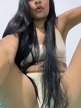 Luna025 online show from 11/27/25, 05:31