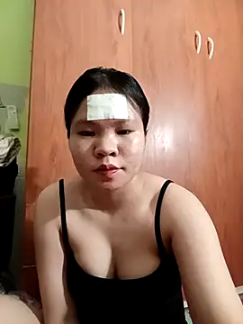 emyeuhss online show from 10/02/25, 03:52