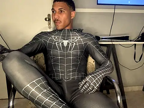 edualqxo online show from 10/15/25, 11:27