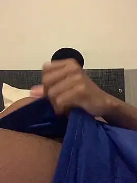 edualqxo online show from 11/09/25, 10:41