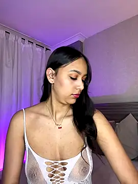 Snapshot of MiilaBlake chatting on 12/13/25, 08:14 MiilaBlake online show from 12/13/25, 08:14