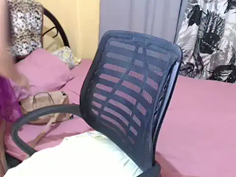 Gelai20 online show from 12/05/25, 02:20