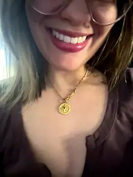 Pribaixinha online show from 11/12/25, 03:56